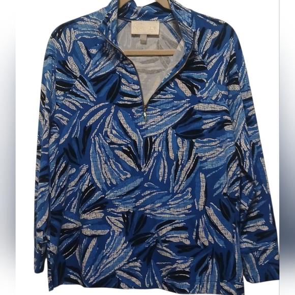 Pappagallo ,- NWOT, Blue & White Abstract Design,  Long Sleeve, Pullover Warm Up - Picture 4 of 10